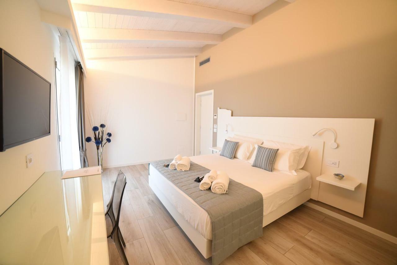 La Torre Del Mulino Hotel โตรเปอา ภายนอก รูปภาพ